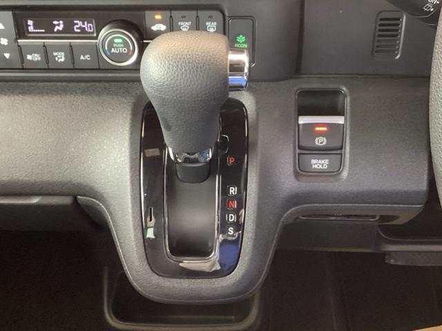 �V�t�g�̓C���p�l�V�t�g�A�p�[�L���O�u���[�L�͓d�q����ƂȂ��Ă��܂��B