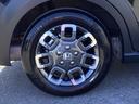 純正アルミホイールです。足元が引き立つので、車全体のイメージがアップしますよ！