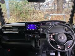 �ե���ȥ��饹���礭�����磻�ɤʻ볦�Ǳ�ž�⤷�䤹���ʤ�褦�ˡ��߷פ���Ƥ��ޤ��� 3