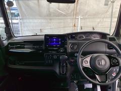 �ե���ȥ��饹���礭�����磻�ɤʻ볦�Ǳ�ž�⤷�䤹���ʤ�褦�ˡ��߷פ���Ƥ��ޤ��� 3