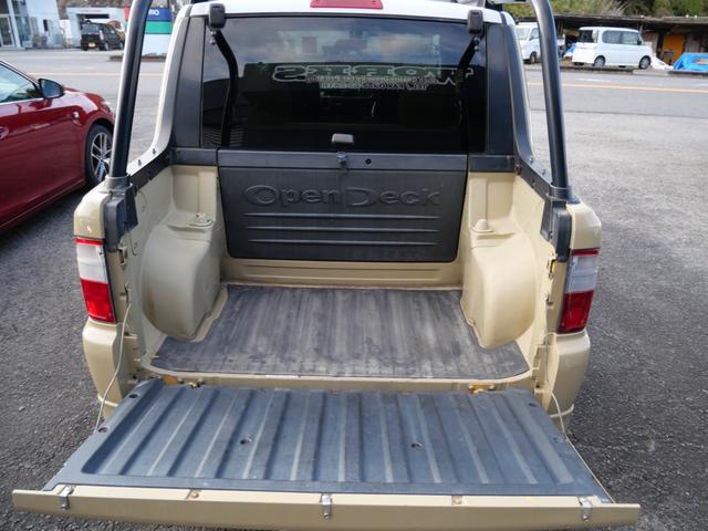 ｂＢ オープンデッキ　ＣＤ　キーレスエントリー　ベンチシート　デイトナ１５インチアルミホイール　ＥＴＣ　パワーステアリング　パワーウインドウ　Ｗエアバッグ（18枚目）