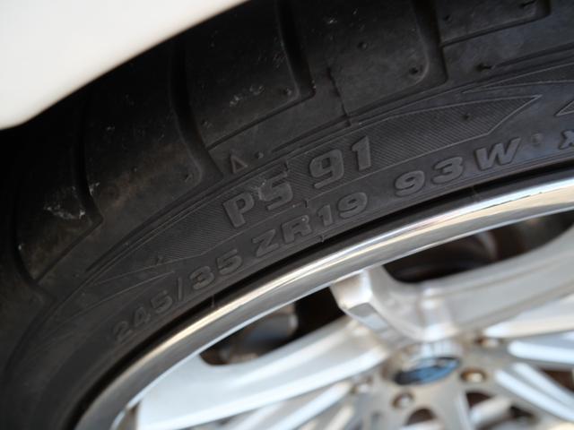 ＩＳ Ｆ ベースグレード　本革パワーシート　シートヒーター　スマートキー　プッシュスタート　ナビ　バックモニター　マークレビンソンオーディオ　社外１９インチアルミホイール　車高調（13枚目）