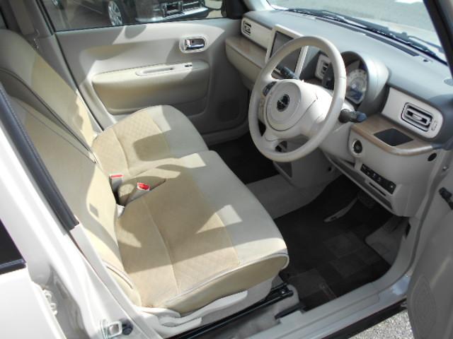 アルトラパン Ｘ　全方位モニター用カメラパッケージ装着車　メモリーナビ　地デジ　Ｂｌｕｅｔｏｏｔｈ　ＤＶＤ　シートヒーター　スマートキー　プッシュスタート　ビルトインＥＴＣ　ＨＩＤヘッドライト（12枚目）