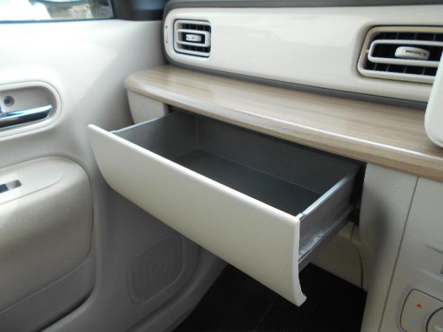 アルトラパン Ｘ　全方位モニター用カメラパッケージ装着車　メモリーナビ　地デジ　Ｂｌｕｅｔｏｏｔｈ　ＤＶＤ　シートヒーター　スマートキー　プッシュスタート　ビルトインＥＴＣ　ＨＩＤヘッドライト（26枚目）