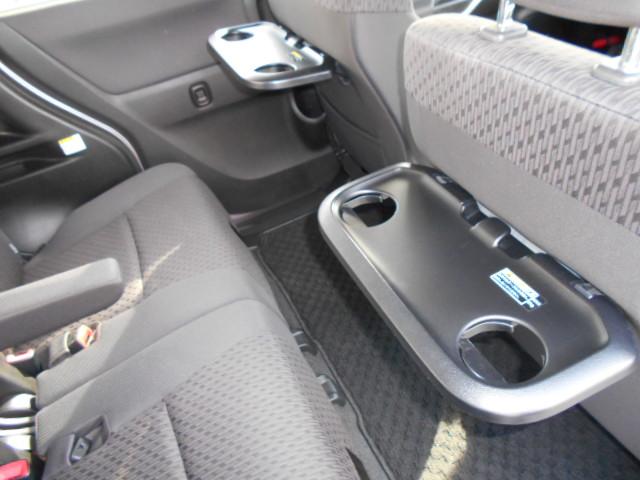 �㕔���ȗp�e�[�u���t���Ă܂��I�I