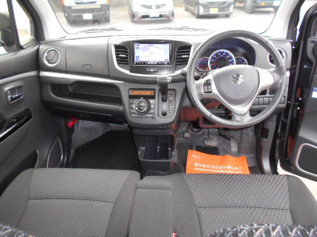 ワゴンＲスティングレー Ｔ　インタークーラーターボ　スマートキー　プッシュスタート　メモリーナビ　地デジ　Ｂｌｕｅｔｏｏｔｈ　ＤＶＤ再生　ＵＳＢ　ＥＴＣ　ＨＩＤヘッドライト　電格ミラー　オートエアコン　タイミンチェーン　フォグ（13枚目）