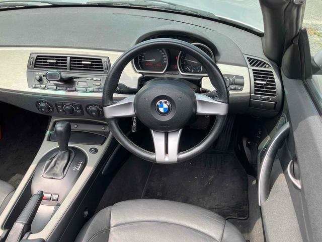 Ｚ４ 　オープンカー　ＥＴＣ　ＡＴ　シートヒーター　アルミホイール　記録簿　エアコン　パワーステアリング　パワーウィンドウ（2枚目）