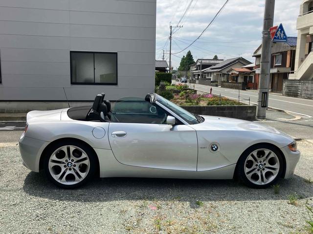 Ｚ４ 　オープンカー　ＥＴＣ　ＡＴ　シートヒーター　アルミホイール　記録簿　エアコン　パワーステアリング　パワーウィンドウ（31枚目）