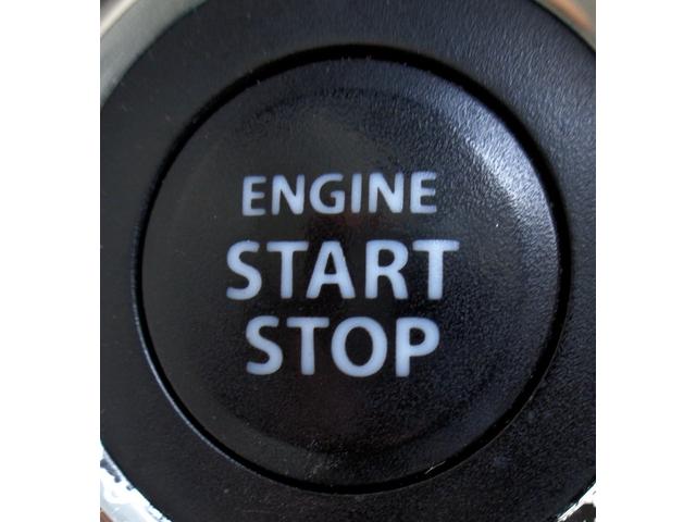 アルトラパン L レダーブレーキサポート スマートキー&プッシュスタート シートヒーター ストラーダ製SDナビ バックカメラ フルセグTV Blutoothハンズフリー HDMI CD・DVDプレーヤー Mサーバー(23枚目)