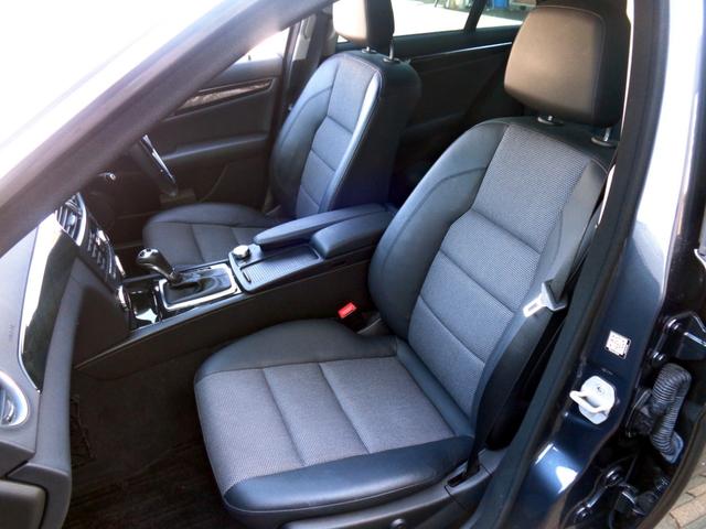 ブラック本革コンビシート　パワ−シート！パワーシートメモリー装備