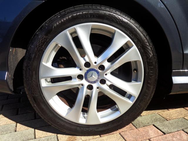 純正１７Ｉｎアルミ　タイヤ＝２２５／４５Ｒ１７（残溝５ｍｍ）