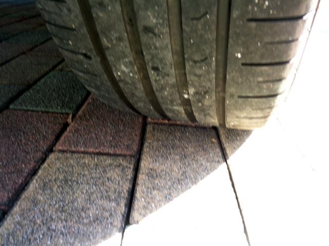 ＡＭＧスタイリング　レーダーセーフティ　キーレスゴー　コンビ革パワーシート　前後パークセンサー　純正ナビ　バックカメラ　フルセグＴＶ　Ｂｌｕｔｏｏｔｈハンズフリー＆音楽　１７アルミ　ＥＴＣ２．０