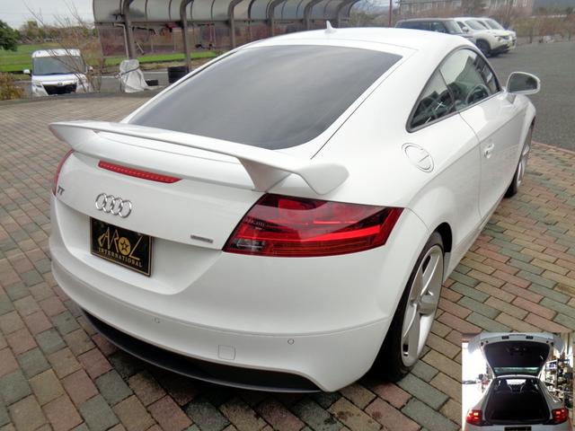 ＴＴクーペ ２．０ＴＦＳＩ　クワトロ　Ｓラインリミテッド　コンペティションＲＳリアウィング　ＳＬＩＮＥエアロ　ナビ　フルセグＴＶ　障害物センサー　可変オートリアスポイラー　Ｓライン専用純正１８アルミ　ＢｙキセノンＢｌｕｅｔｏｏｔｈハンズフリー＆音楽　ＤＶＤ（2枚目）