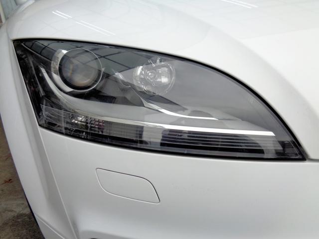 ＴＴクーペ ２．０ＴＦＳＩ　クワトロ　Ｓラインリミテッド　コンペティションＲＳリアウィング　ＳＬＩＮＥエアロ　ナビ　フルセグＴＶ　障害物センサー　可変オートリアスポイラー　Ｓライン専用純正１８アルミ　ＢｙキセノンＢｌｕｅｔｏｏｔｈハンズフリー＆音楽　ＤＶＤ（7枚目）