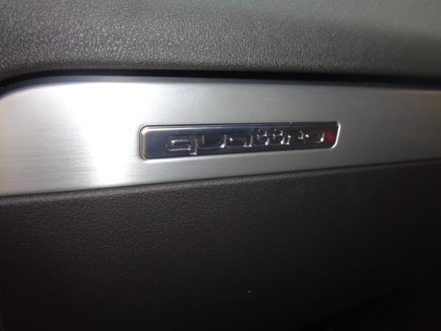 ＴＴクーペ ２．０ＴＦＳＩ　クワトロ　Ｓラインリミテッド　コンペティションＲＳリアウィング　ＳＬＩＮＥエアロ　ナビ　フルセグＴＶ　障害物センサー　可変オートリアスポイラー　Ｓライン専用純正１８アルミ　ＢｙキセノンＢｌｕｅｔｏｏｔｈハンズフリー＆音楽　ＤＶＤ（32枚目）