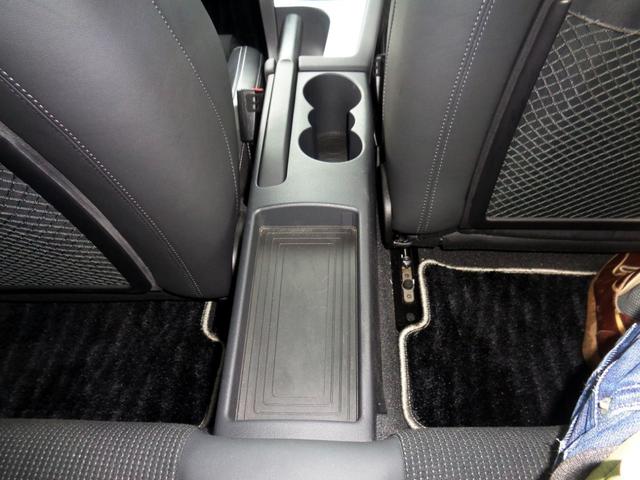 ＴＴクーペ ２．０ＴＦＳＩ　クワトロ　Ｓラインリミテッド　コンペティションＲＳリアウィング　ＳＬＩＮＥエアロ　ナビ　フルセグＴＶ　障害物センサー　可変オートリアスポイラー　Ｓライン専用純正１８アルミ　ＢｙキセノンＢｌｕｅｔｏｏｔｈハンズフリー＆音楽　ＤＶＤ（53枚目）