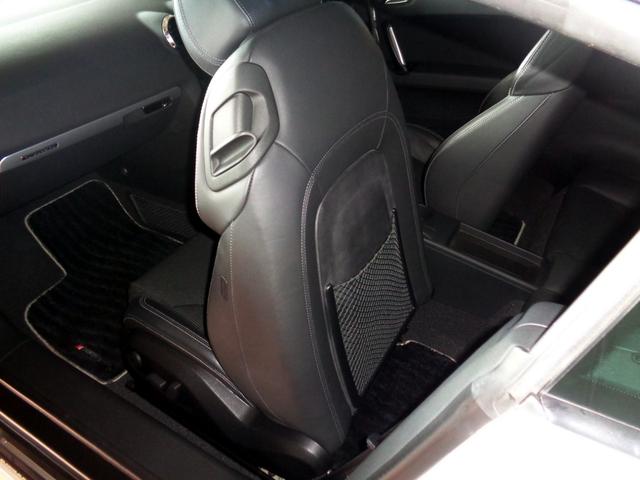 ＴＴクーペ ２．０ＴＦＳＩ　クワトロ　Ｓラインリミテッド　コンペティションＲＳリアウィング　ＳＬＩＮＥエアロ　ナビ　フルセグＴＶ　障害物センサー　可変オートリアスポイラー　Ｓライン専用純正１８アルミ　ＢｙキセノンＢｌｕｅｔｏｏｔｈハンズフリー＆音楽　ＤＶＤ（55枚目）