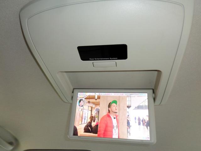 セレナ ハイウェイスター　Ｓ－ハイブリッド　Ｖセレクション　８インチナビ　フルセグＴＶバックカメラ両側パワスラ　リアフリップダウンモニターＢｌｕｅｔｏｏｔｈハンズフリー＆音楽　８人乗　セキュリティ＆セーフティパック　ＨＩＤライトフォグ　オートクルーズ　ＥＴＣ（15枚目）