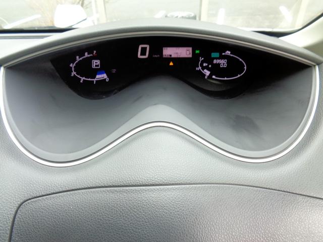 セレナ ハイウェイスター　Ｓ－ハイブリッド　Ｖセレクション　８インチナビ　フルセグＴＶバックカメラ両側パワスラ　リアフリップダウンモニターＢｌｕｅｔｏｏｔｈハンズフリー＆音楽　８人乗　セキュリティ＆セーフティパック　ＨＩＤライトフォグ　オートクルーズ　ＥＴＣ（21枚目）