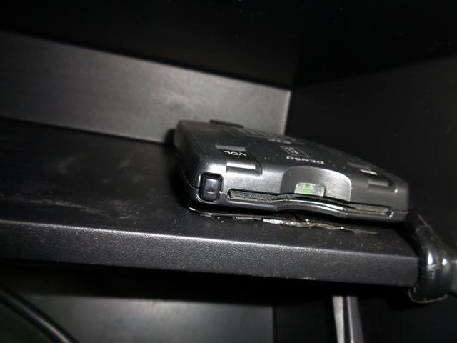 セレナ ハイウェイスター　Ｓ－ハイブリッド　Ｖセレクション　８インチナビ　フルセグＴＶバックカメラ両側パワスラ　リアフリップダウンモニターＢｌｕｅｔｏｏｔｈハンズフリー＆音楽　８人乗　セキュリティ＆セーフティパック　ＨＩＤライトフォグ　オートクルーズ　ＥＴＣ（33枚目）