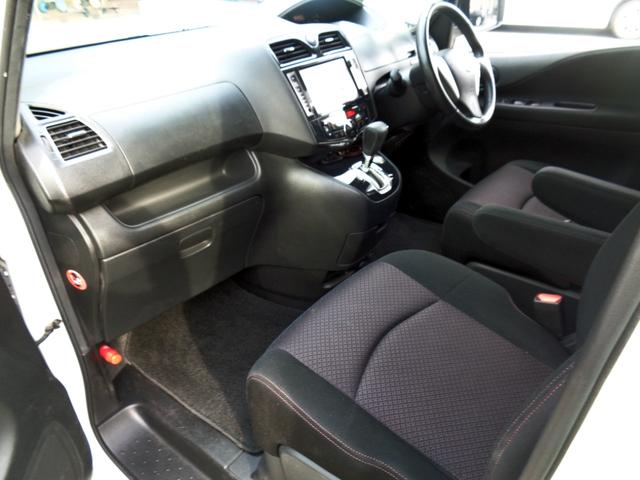 セレナ ハイウェイスター　Ｓ－ハイブリッド　Ｖセレクション　８インチナビ　フルセグＴＶバックカメラ両側パワスラ　リアフリップダウンモニターＢｌｕｅｔｏｏｔｈハンズフリー＆音楽　８人乗　セキュリティ＆セーフティパック　ＨＩＤライトフォグ　オートクルーズ　ＥＴＣ（52枚目）