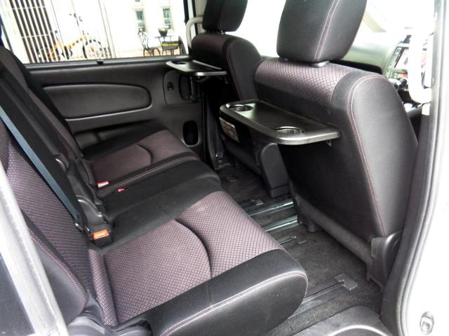 セレナ ハイウェイスター　Ｓ－ハイブリッド　Ｖセレクション　８インチナビ　フルセグＴＶバックカメラ両側パワスラ　リアフリップダウンモニターＢｌｕｅｔｏｏｔｈハンズフリー＆音楽　８人乗　セキュリティ＆セーフティパック　ＨＩＤライトフォグ　オートクルーズ　ＥＴＣ（55枚目）