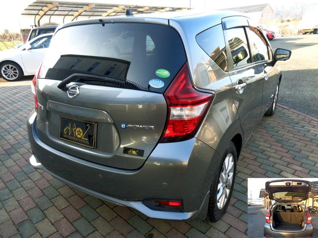 ノート ｅ－パワー　Ｘ　１オーナー車ナビＴＶ全方位カメラ追突軽減レーダーブレーキスマキー＆プッシュスタートＢｌｕｅｔｏｏｔｈフルセグＴＶデジタルルームミラー純正ドライブレコーダーＬＥＤライト前後障害物センサー純正１５アルミ（2枚目）