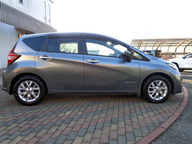 ノート ｅ－パワー　Ｘ　１オーナー車ナビＴＶ全方位カメラ追突軽減レーダーブレーキスマキー＆プッシュスタートＢｌｕｅｔｏｏｔｈフルセグＴＶデジタルルームミラー純正ドライブレコーダーＬＥＤライト前後障害物センサー純正１５アルミ（4枚目）