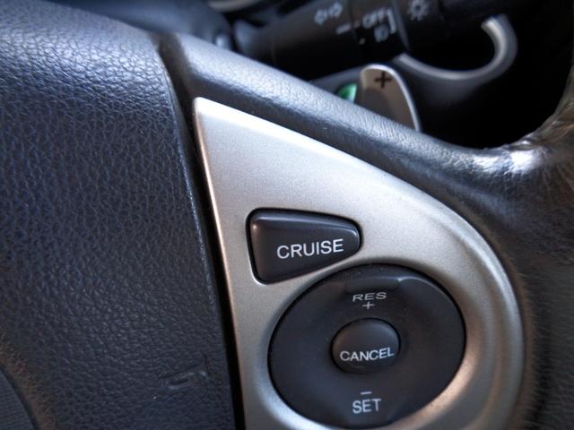 Ｎ－ＢＯＸカスタム Ｇ・ターボパッケージ　両側パワースライドドア　パドルシフト　ターボエンジン　ナビフルセグＴＶ　Ｂｌｕｅｔｏｏｔｈハンズフリー＆ミュージック　スマキー＆プッシュスタート　キセノンライト　１５アルミ　純正フルエアロ　ＥＴＣ（16枚目）