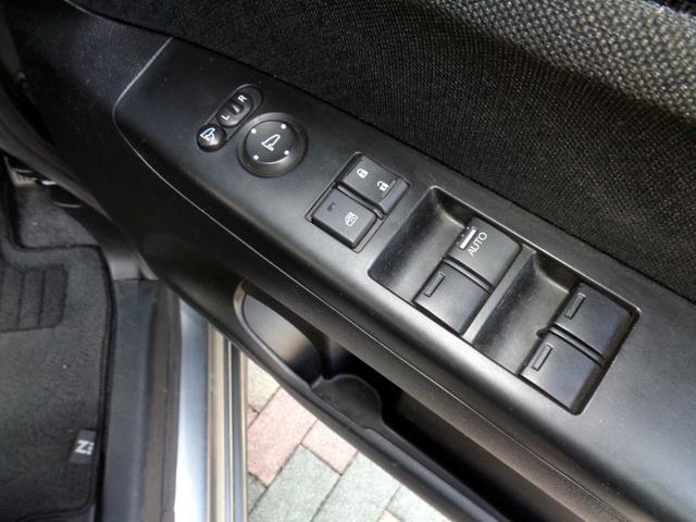 Ｎ－ＢＯＸカスタム Ｇ・ターボパッケージ　両側パワースライドドア　パドルシフト　ターボエンジン　ナビフルセグＴＶ　Ｂｌｕｅｔｏｏｔｈハンズフリー＆ミュージック　スマキー＆プッシュスタート　キセノンライト　１５アルミ　純正フルエアロ　ＥＴＣ（35枚目）