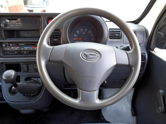 ハイゼットカーゴ スペシャル　エアコン　パワーステアリング　エアバック　ＡＭ・ＦＭラジオ　ＭＴ５速　両側スライドドア　集中ドアロック　ドアバイザー　積載量３５０ｋｇ　乗車定員４人　実走行７万ｋｍ台（12枚目）