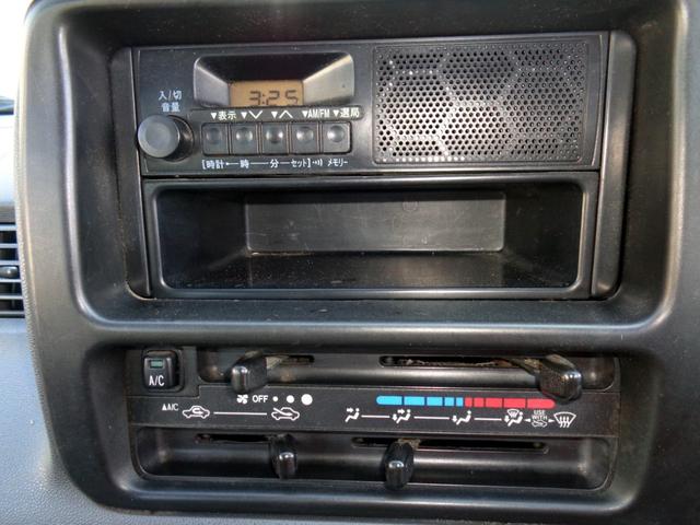 ハイゼットカーゴ スペシャル　エアコン　パワーステアリング　エアバック　ＡＭ・ＦＭラジオ　ＭＴ５速　両側スライドドア　集中ドアロック　ドアバイザー　積載量３５０ｋｇ　乗車定員４人　実走行７万ｋｍ台（14枚目）