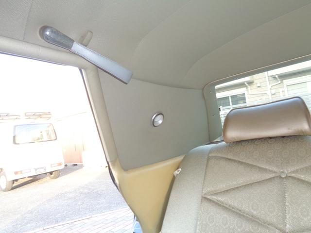 マーキュリーグランド・マーキー ブロアム　１９７２ｙ正規輸入ディーラー車　法人ワンオーナー　実走行車　ベンチシート　コラムシフト　フルオリジナルＶ８　４２９　４バレルエンジン　バイナルＴＯＰ　ヒドゥンヘッドライト　金属製純正ホイールキャップ（36枚目）