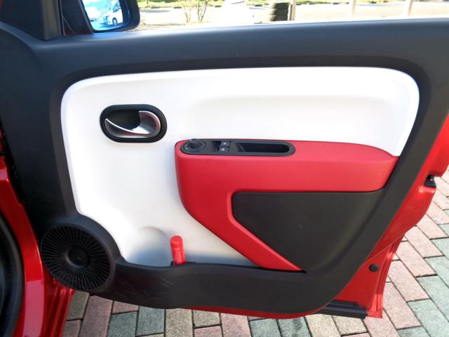 トゥインゴ インテンス キャンバストップ 電動ルーフ ナビ ワンセグTV バックカメラ BluetoothハンズフリーBluetoothミュージック 障害物センサー LEDヘッドライト DEAN15inアルミ オートクルーズ LEDポジション(46枚目)