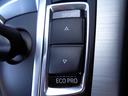 ＥＣＯ　ＰＲＯモード付きドライビング・パフォーマンス・コントロール　ＥＣＯ　ＰＲＯは燃費重視のモードで、Ｅ／ｇとミッションを制御、ＡＣの作動を、エコ走行により伸びた航続距離の情報をパネルに表示する機能