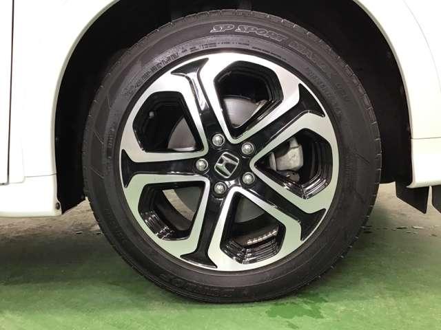 ハイブリッドZ・ホンダセンシング LEDランプ メモリナビ カーテンエアバッグ スマキー オートクルーズ 盗難防止 AW パーキングセンサー パワーステアリング Wエアバッグ ミュージックプレイヤー接続可 VSA ナビTV DVD再生(20枚目)
