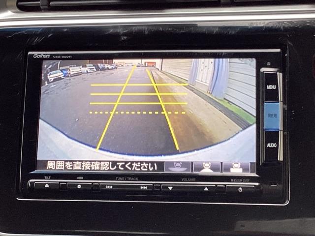 グレイス ハイブリッドＥＸ　純正メモリーナビリヤカメラ　クルーズＣ　盗難防止　スマキー　Ｒカメ　シートヒータ　ＤＶＤ再生可能　フルセグＴＶ　ＬＥＤヘッド　ＥＴＣ　ｉストップ　キーレスエントリー　サイドエアバッグ　横滑り防止機能（11枚目）