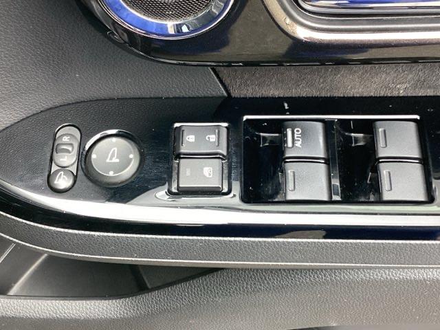 Ｎ－ＢＯＸカスタム Ｇ・Ｌターボホンダセンシング　純正メモリーナビＬＥＤライト　追突軽減ブレーキ　両電動スライドドア　スマートキ　地上デジタル　セキュリティアラーム　ＤＶＤ視聴可能　リアカメラ　ＵＳＢ　クルーズコントロール　ＴＵＲＢＯ　ナビＴＶ　ＰＳ（31枚目）