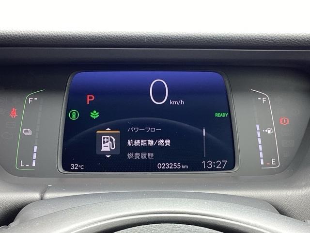 フィット ｅ：ＨＥＶリュクス　純正メモリーナビＬＥＤライト　ＥＴＣ付き　カーテンエアバック　スマキ　ＡＡＣ　Ｓヒーター　衝突軽減ブレーキ　パーキングセンサー　Ｒカメ　フルセグテレビ　ＤＶＤ　キーレス　ＶＳＡ　ＵＳＢ　ＡＢＳ（36枚目）