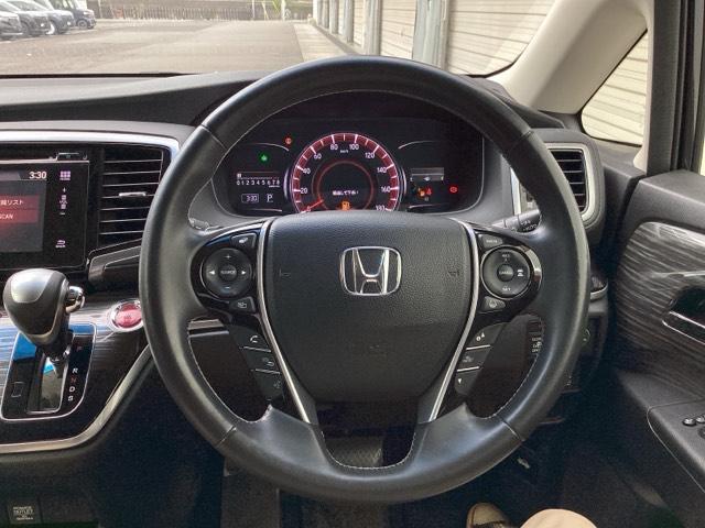 オデッセイ アブソルート・Ｘホンダセンシングアドバンスドパッケジ　Ｈｏｎｄａインターナビ＋リンクアップフリー＋ＥＴＣ車載器（ナビ連動）マルチビューカメラシステム＋スマートパーキングアシストシステム　記録簿　バックモニター付　運転席パワーシート　ＡＢＳ　ＤＶＤ再生可（16枚目）