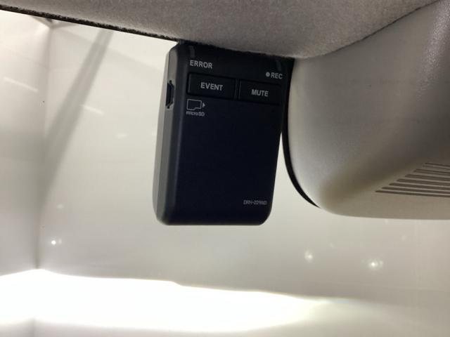 Ｎ－ＢＯＸ ファッションスタイル　クルコン　衝突被害軽減Ｂ　障害物センサー　バックカメラ　両側電動スライドドア　純正ナビ　フルセグ　ドラレコ　シートヒーター　ソナー　盗難防止装置　スマートキ　ＵＳＢポート　ＬＥＤランプ　バックモニター（11枚目）