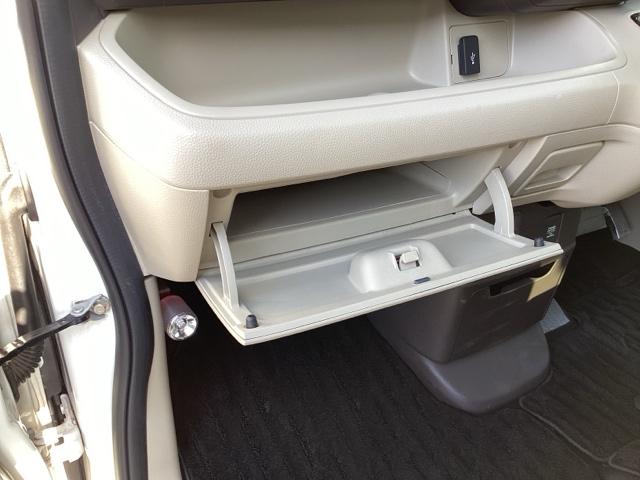 Ｎ－ＢＯＸ Ｇホンダセンシング　フルＬＥＤヘッドライト（プロジェクタータイプ）　バックソナー　盗難防止システム　Ｄレコ　ＥＴＣ付　ナビＴＶ　スマキー　ＤＶＤ再生機能　横滑り防止　記録簿　ＵＳＢ　パワーウィンドウ　ＡＡＣ　地デジＴＶ（45枚目）