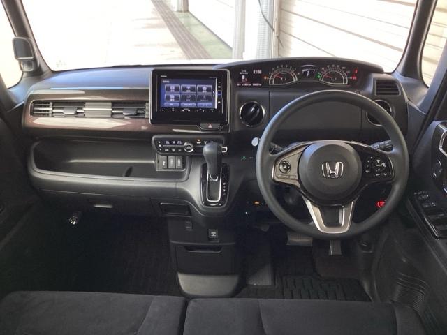 Ｎ－ＢＯＸカスタム Ｇ・Ｌホンダセンシング　ＥＴＣ／純正ナビ／バックモニター／ホンダセンシング／２トーンカラー　地デジＴＶ　整備記録簿　助手席エアバッグ　キーレス　アイドリングＳＴ　セキュリティーアラーム　スマ－トキ－　コーナーセンサ　ナビＴＶ（2枚目）