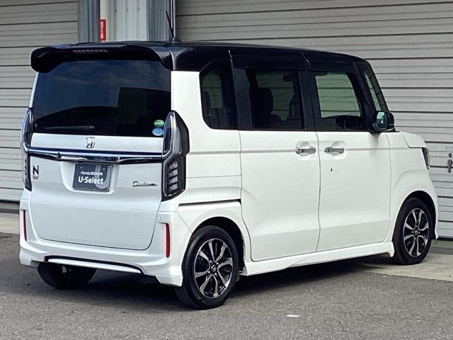 Ｎ－ＢＯＸカスタム Ｇ・Ｌホンダセンシング　ＥＴＣ／純正ナビ／バックモニター／ホンダセンシング／２トーンカラー　地デジＴＶ　整備記録簿　助手席エアバッグ　キーレス　アイドリングＳＴ　セキュリティーアラーム　スマ－トキ－　コーナーセンサ　ナビＴＶ（8枚目）