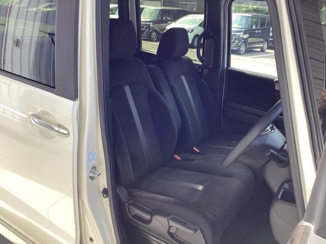 Ｎ－ＢＯＸカスタム Ｇ・Ｌホンダセンシング　ＥＴＣ／純正ナビ／バックモニター／ホンダセンシング／２トーンカラー　地デジＴＶ　整備記録簿　助手席エアバッグ　キーレス　アイドリングＳＴ　セキュリティーアラーム　スマ－トキ－　コーナーセンサ　ナビＴＶ（17枚目）