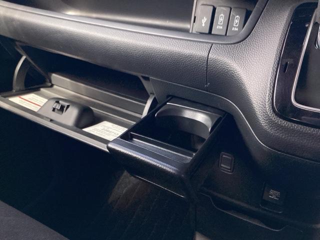 Ｎ－ＢＯＸカスタム Ｇ・Ｌホンダセンシング　ＥＴＣ／純正ナビ／バックモニター／ホンダセンシング／２トーンカラー　地デジＴＶ　整備記録簿　助手席エアバッグ　キーレス　アイドリングＳＴ　セキュリティーアラーム　スマ－トキ－　コーナーセンサ　ナビＴＶ（34枚目）