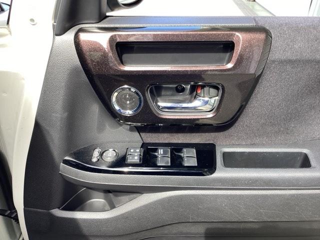 Ｎ－ＢＯＸカスタム Ｇ・Ｌホンダセンシング　ＥＴＣ／純正ナビ／バックモニター／ホンダセンシング／２トーンカラー　地デジＴＶ　整備記録簿　助手席エアバッグ　キーレス　アイドリングＳＴ　セキュリティーアラーム　スマ－トキ－　コーナーセンサ　ナビＴＶ（51枚目）