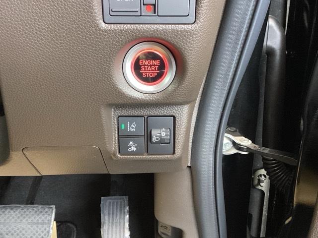 Ｎ－ＢＯＸ Ｌ　純正ナビ　フルセグ　リアカメラ　衝突回避支援ブレーキ　Ｉ－ＳＴＯＰ　ドラレコ付　ＰＷ　パワステ　Ｓヒーター　スマ－トキ－　Ｂカメ　地デジＴＶ　ナビ＆ＴＶ　横滑り防止　ＥＴＣ車載器　ＬＥＤライト　ＤＶＤ（17枚目）