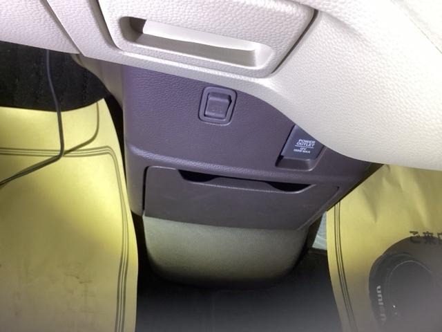 Ｎ－ＢＯＸ Ｇ・Ｌホンダセンシング　メモリーナビ　リアカメラ　ＥＴＣ　Ｗ電動ドア　レーダブレーキ　Ｓヒータ　Ａストップ　ＥＳＣ　キーフリーシステム　ＬＥＤライト　フルセグ対応　バックＭ　ＴＶナビ　ＵＳＢ　スマートキー　クルコン　エアコン（20枚目）