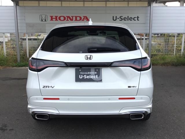 ＺＲ－Ｖ ｅ：ＨＥＶＺ　全周囲カメラ　クルコン　障害物センサー　ＢＳＭ　前後ドラレコ　ＥＴＣ２．０　全周囲モニター　電動リヤゲート　ＬＥＤ　サイドエアバック　Ｐシート　ナビ・ＴＶ　Ａライト　ドライブレコーダー　スマートキー（8枚目）